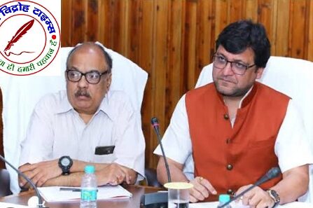 आबकारी आयुक्त ने ललितपुर और झांसी मे तैनात निरीक्षकों को किया निलंबित !