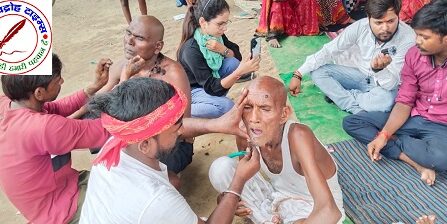 भूख हड़ताल पर बैठे अनशनकारियों ने सामूहिक रूप से मुंडन कराकर जताया विरोध !
