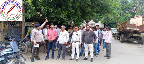 स्थानांतरण और छंटनी किए जाने के विरोध में सौंपा ज्ञापन !