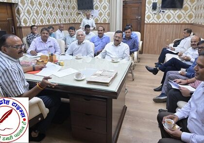 उत्तर प्रदेश के डिप्टी सीएम बृजेश पाठक की सचिवालय स्थित कार्यालय में बैठक संपन्न !