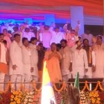 मिर्ज़ापुर में मुख्यमंत्री योगी आदित्यनाथ कार्यक्रम स्थल पर पहुचे !