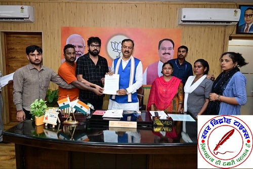 डिप्टी CM केशव मौर्य से दलित-पिछड़ा वर्ग शिक्षक मिले !