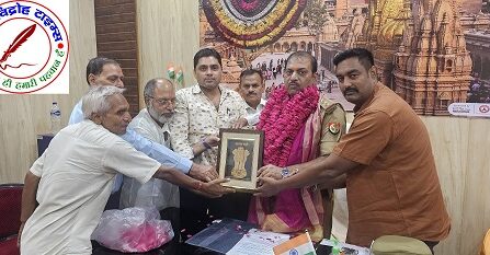 कोतवाली प्रभारी राजीव कुमार सिंह को अधिवक्ताओं ने तमाम संगठनों के साथ किया सम्मानित !