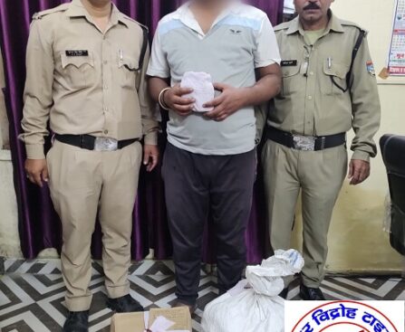 काठगोदाम पुलिस ने 124 पव्वे देशी शराब गुलाब मार्का के साथ एक व्यक्ति को किया गिरफ्तार !