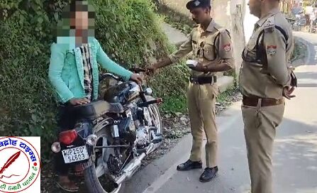 भवाली पुलिस ने रेट्रो साइलेंसर लगी बुलेट बाइक को किया सीज !