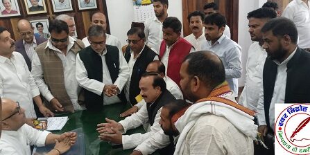 प्रतिनिधि मंडल पहुंचा लखनऊ प्रदेश कांग्रेस कार्यालय !