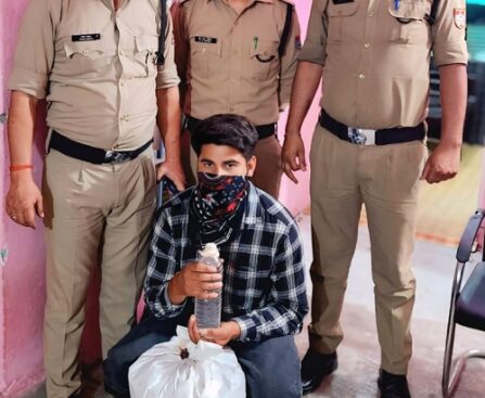 लालकुआं पुलिस की टीम ने एक शराब तस्कर को 101 पाउच अवैध शराब के किया गिरफ्तार !