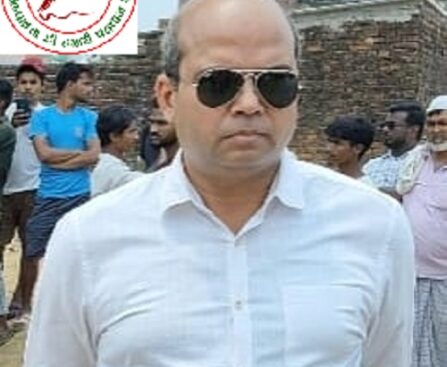 DM संतोष कुमार शर्मा के सख्त तेवर से सरकारी महकमें में मचा हड़कंप, लापरवाही बरतने पर फरेंदा SDM मुकेश कुमार को हटाया, महिला SDM प्रतीक्षा त्रिपाठी को मिली नई जिम्मेदारी !