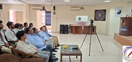 आतंकवाद के खिलाफ लड़ाई में सिपाही हैं मिडियाकर्मी !