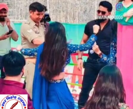 ड्यूटी के दौरान बार बालाओं पर पैसे लुटा रहे सिपाही का वीडियो वायरल !