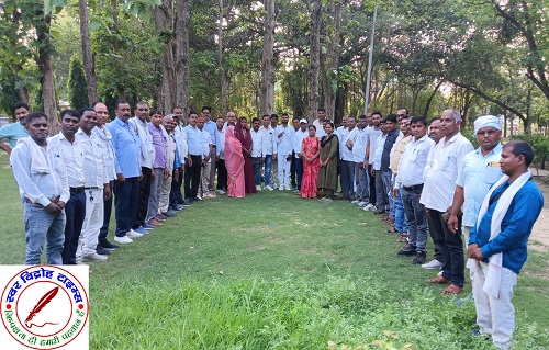 ग्रामीण सफाई कर्मचारियों ने अपनी समस्याओं के निराकरण के सम्बन्ध में की विशेष बैठक !