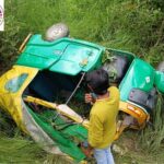 लेहड़ा मंदिर मोड़ के पास अनियंत्रित होकर पलटी ऑटो, 3 महिलाएं घायल !