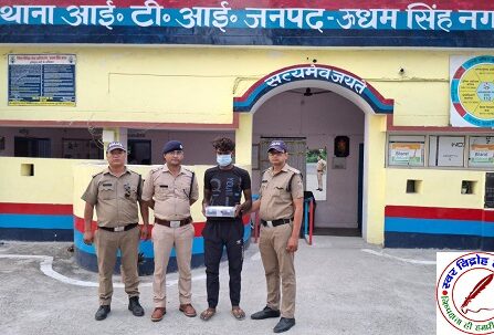 01 तमंचा व 01 जिन्दा कारतूस 315 बोर के साथ अभि0 गिरफ्तार !