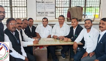 पशु-पक्षियों, पेड़ पौधों और मिट्टी पानी का संरक्षण करना होगा नही तो कई प्रजाति विलुप्त हो जायेगी !