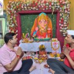 चुनार के सर्राफा बाजार व सीखड़ ब्लॉक के खैरा बाजार गणपति उत्सव की रही धूम ! गणेश उत्सव के अवसर पर महिला श्रद्धालुओ द्वारा मनमोहक भजन कि की गई प्रस्तुति !
