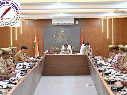 DIG ने की महाराजगंज पुलिस की कार्यप्रणाली की सराहना !