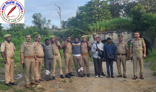 पुलिस मुठभेड़ में 02 नफर घायलों के साथ 04 नफर अभियुक्तगण गिरफ्तार !