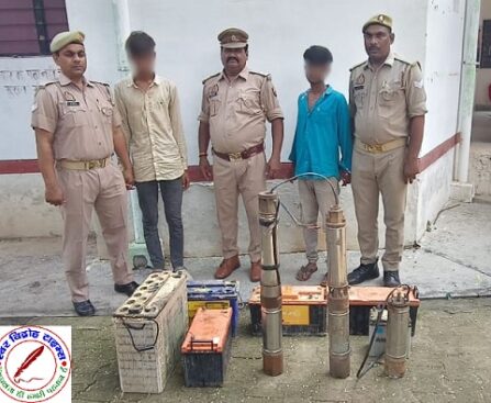 थाना जमालपुर पुलिस द्वारा चोरी के अभियोग से सम्बन्धित 02 शातिर अभियुक्त गिरफ्तार, कब्जे से 06 अदद बैटरी व 03 अदद समरसेबुल बरामद !