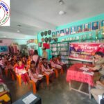 मिशन शक्ति अभियान फेज-5.0 के तहत CO रसड़ा द्वारा थाना रसड़ा क्षेत्रान्तर्गत कस्तूरबा गांधी आवासीय बालिका विद्यालय पकवाइनार में महिला / बालिका अधिकारों के सम्बन्ध में किया गया संवाद ।