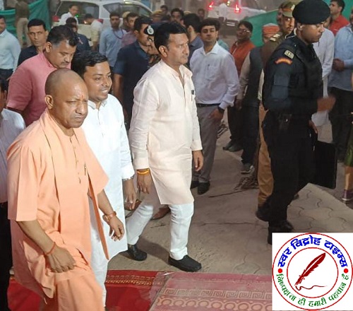 सीएम ने फ्लाई ओवर और विरासत गलियारा का किया निरीक्षण ! सीएम ने व्यापारियों से की बातचीत दुकानदारों के पुनर्वास का दिया निर्देश !