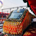 वाराणसी से नई रफ्तार ! पीएम मोदी ने दिखाई 4 वंदे भारत ट्रेनों को हरी झंडी, काशी को मिली 8वीं वंदे भारत एक्सप्रेस !