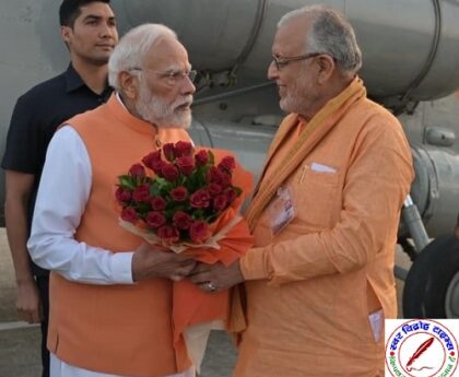 काशी में पीएम मोदी का भव्य स्वागत – सड़क किनारे उमड़ी जनसैलाब, हर-हर महादेव के नारों से गूंजी पूरी वाराणसी !