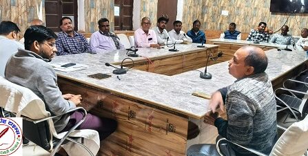 फॉर्मर रजिस्ट्री में तेजी लाने के लिए लिए ग्राम पंचायत सचिवों के साथ बैठक !