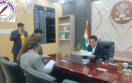 डीईसी एवं जिला शिकायत निराकरण समिति की बैठक सम्पन्न ! आयुष्मान भारत योजना के तहत अधिक लाभार्थियों को मुफ्त इलाज उपलब्ध कराने की दिशा में बड़ा कदम ! आयुष्मान भारत योजना के तहत 8 नए निजी अस्पतालों की अनुशंसा !