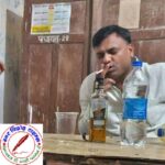 ब्लॉक मुख्यालय में तैनात सफाई कर्मी की वायरल तस्वीर से हड़कंप, जांच के आदेश !